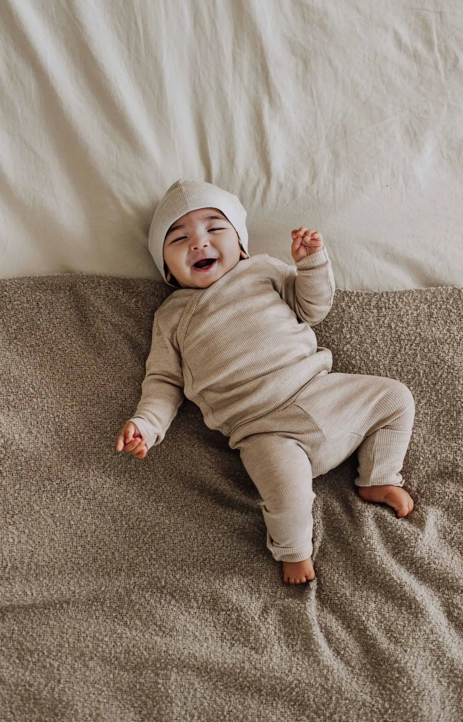 Baby overslag shirt – Merinowol- Beige